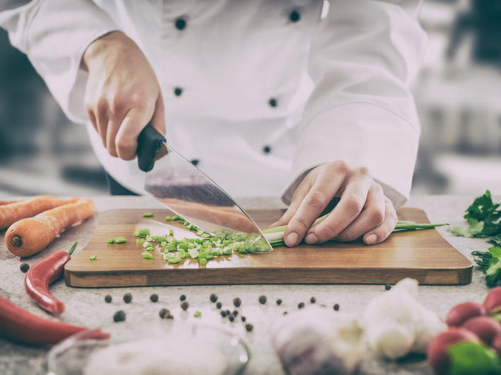 Corso HACCP cuochi: Ottieni una certificazione riconosciuta per garantire sicurezza alimentare e conformità normativa.
