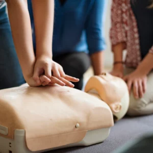 Corso di primo soccorso per addetti aziende gruppo A, formazione pratica Food Consulting